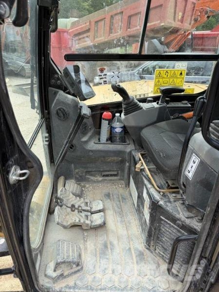 CAT 305C R Minikoparki