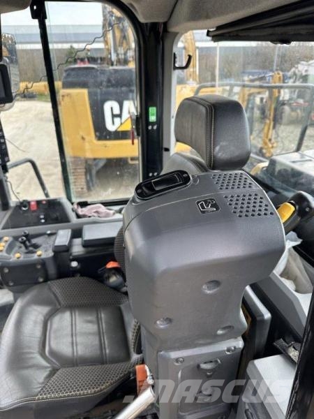 CAT 966M XE Radlader