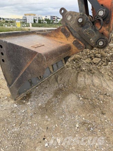 Doosan DX140LCR-5 Bageri guseničari