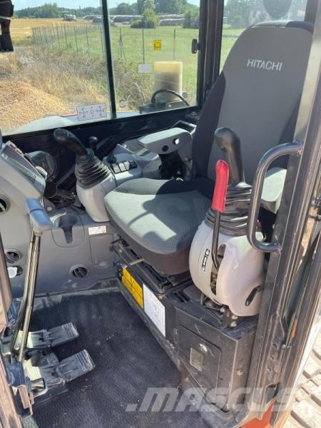 Hitachi ZX55U-6 CLR Mini pelle < 7t