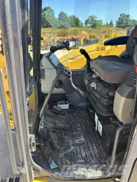 Komatsu PC118MR-8 Гусеничные экскаваторы