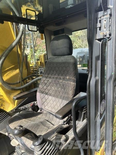 Komatsu PC210LC-10 Pelle sur chenilles