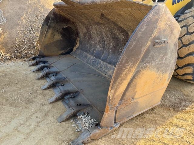 Komatsu WA380-8E0 Cargadoras sobre ruedas