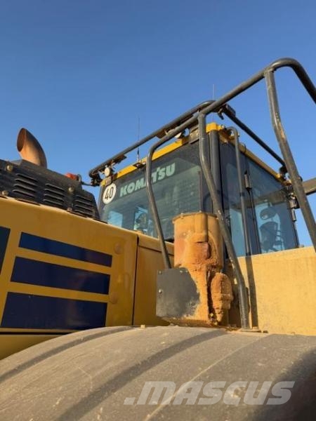 Komatsu WA380-8E0 Cargadoras sobre ruedas