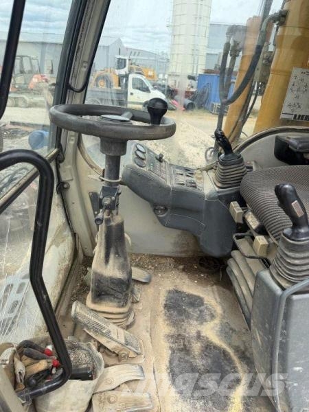 Liebherr A312 Litronic Εκσκαφείς με τροχούς - λάστιχα