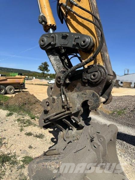 Liebherr R926 Litronic Escavatori cingolati