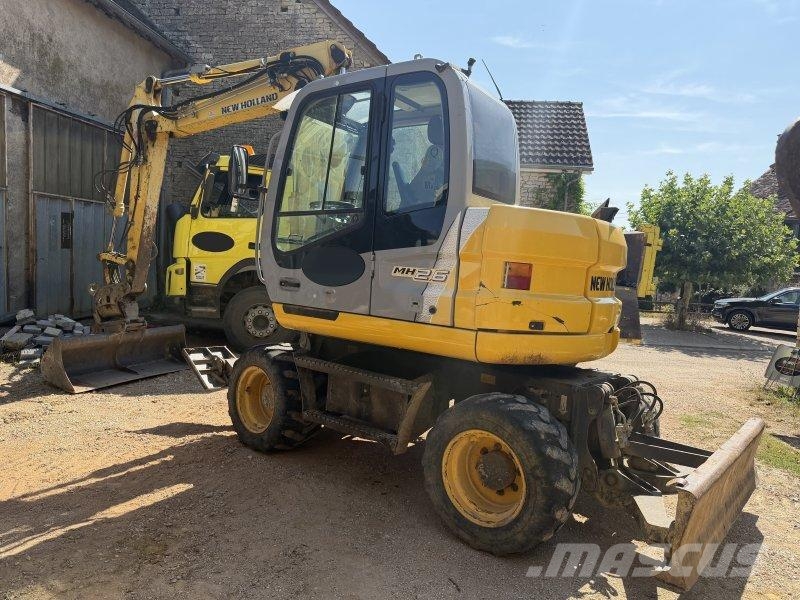New Holland MH 2.6 Колесни екскаватори