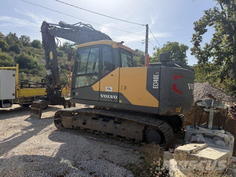 Volvo EC140 EL حفارات زحافة