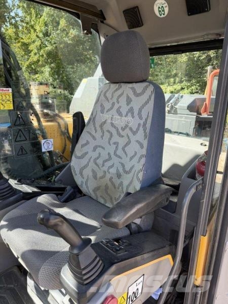 Volvo EC140 EL حفارات زحافة