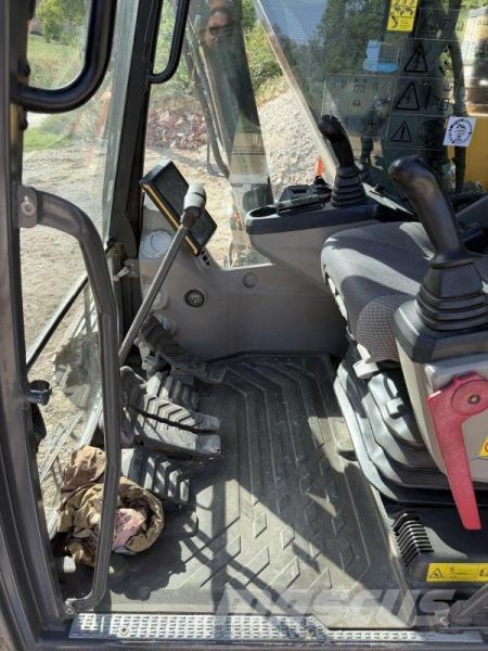 Volvo EC140 EL حفارات زحافة