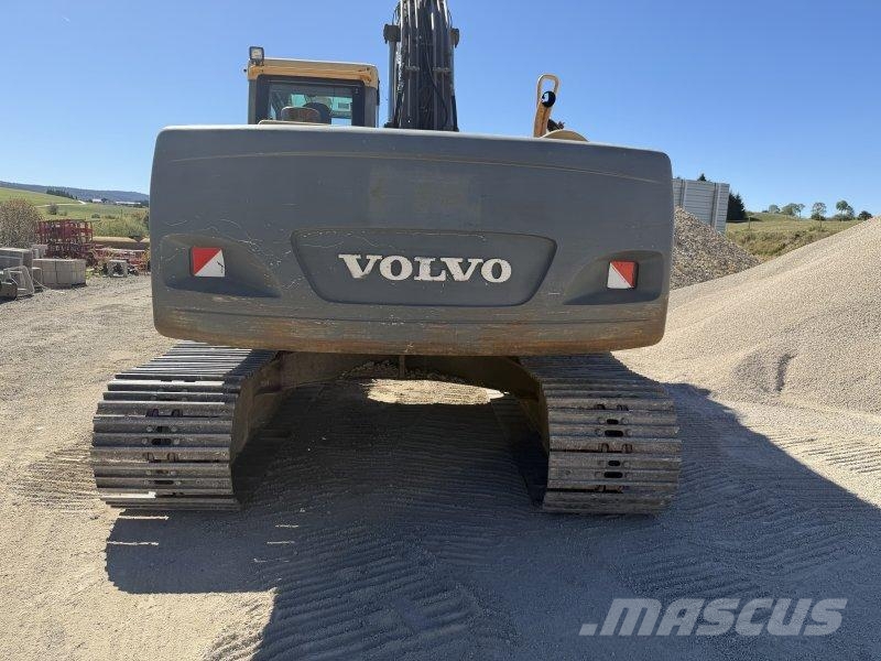 Volvo EC210 CL Pelle sur chenilles