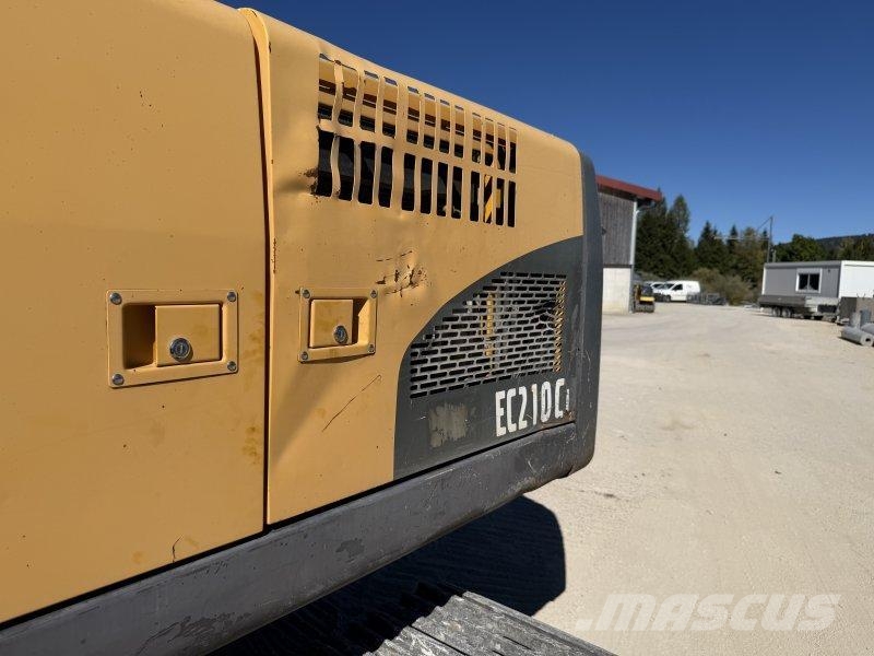 Volvo EC210 CL Pelle sur chenilles