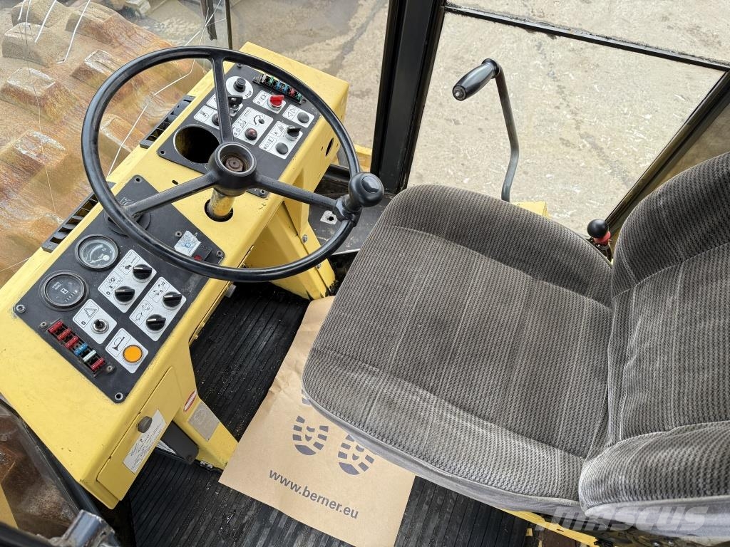Bomag BW 217 PD-2 Walce jednobębnowe