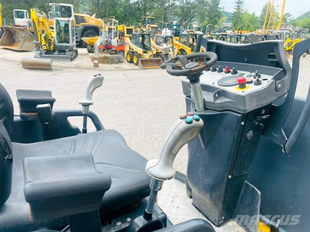 Bomag BW100 AC-5 Rulli Combinati