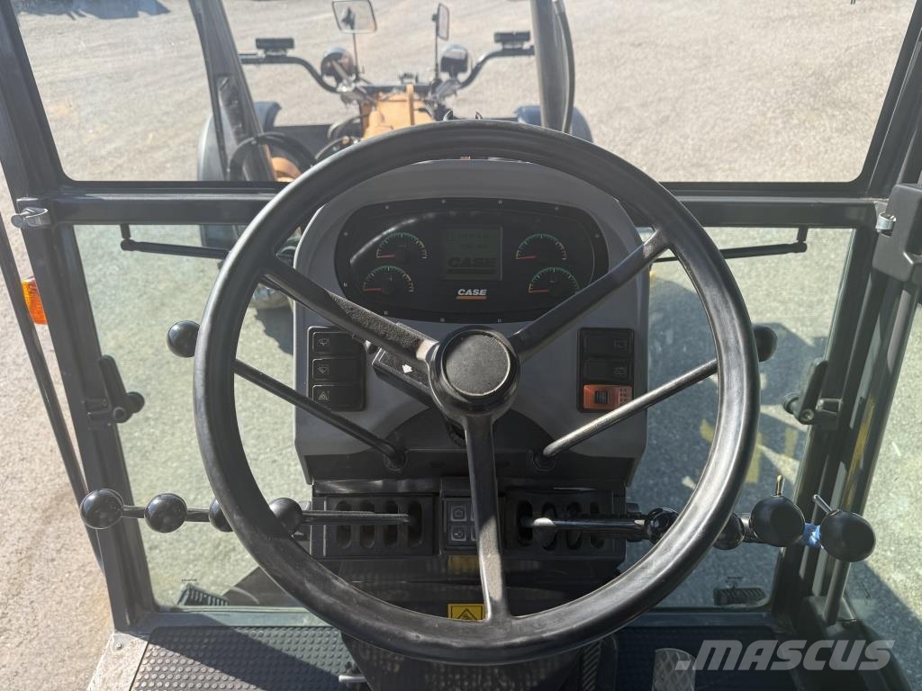 CASE 836 C AWD Gréderek