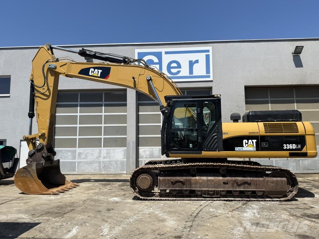 CAT 336 D حفارات زحافة