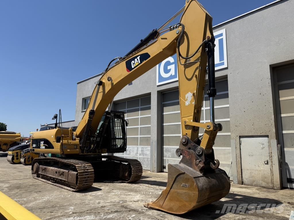 CAT 336 D حفارات زحافة