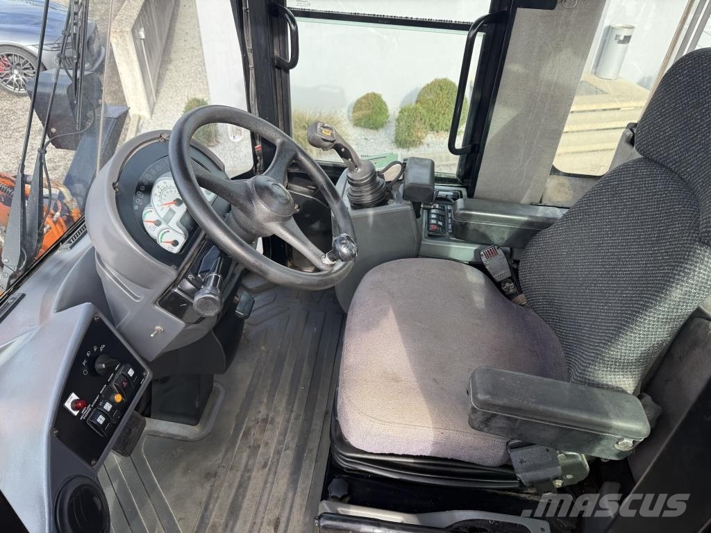 CAT 924 G Pyöräkuormaajat