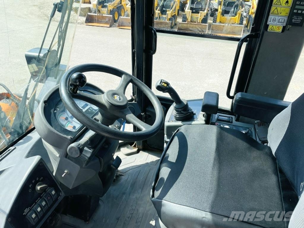 CAT 924G Utovarivači na točkove