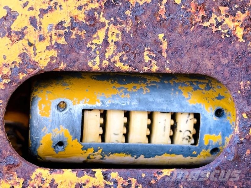CAT 933F Φορτωτές με ερπύστριες