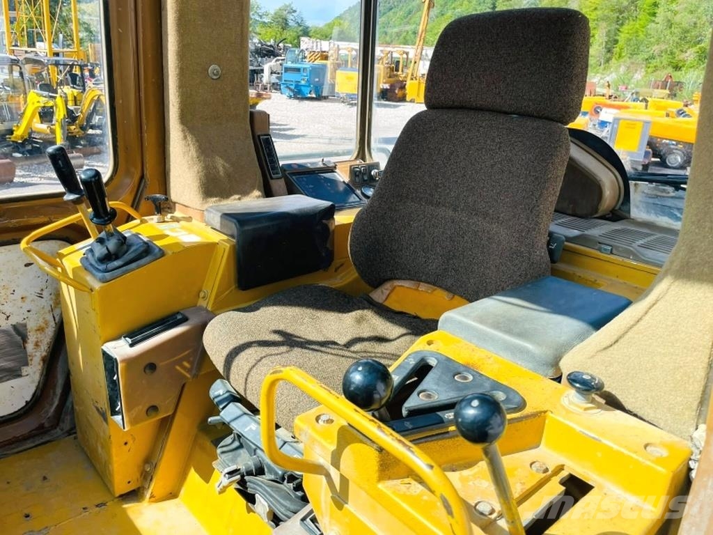 CAT 963 B Φορτωτές με ερπύστριες