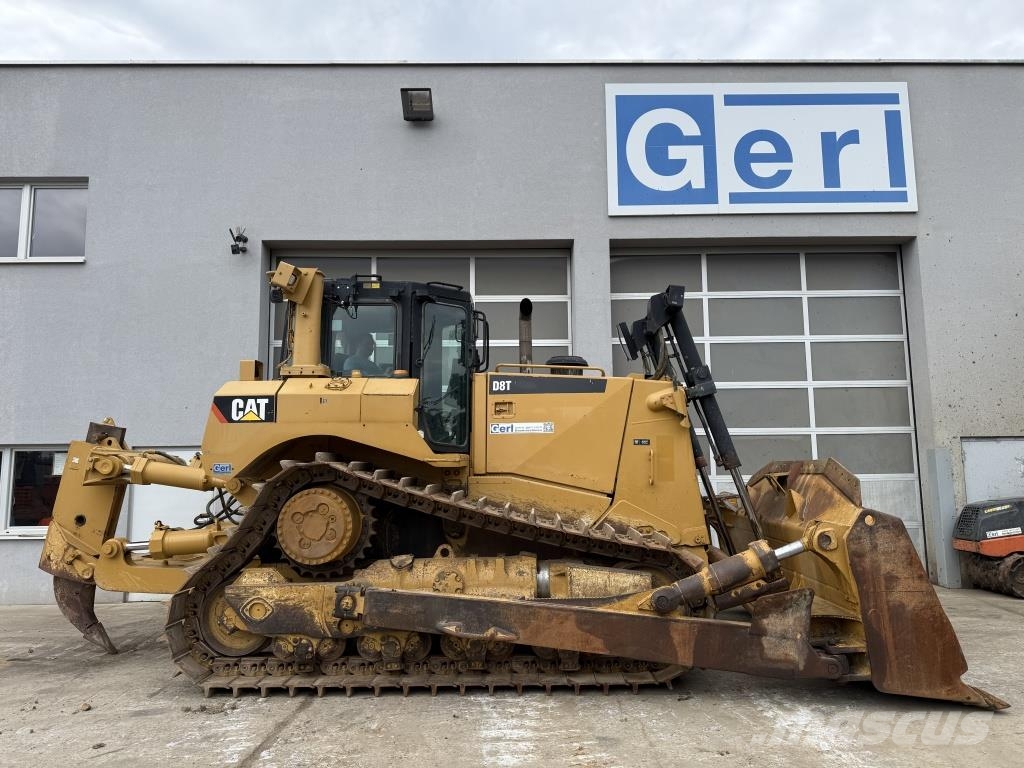 CAT D 8 T 履帶推土機