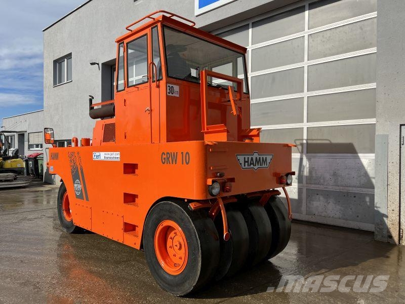 Hamm GRW 10 胶轮压路机