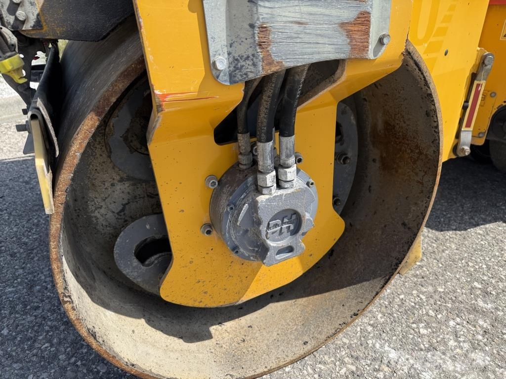 Hamm HD 12 VT Kombinált hengerek