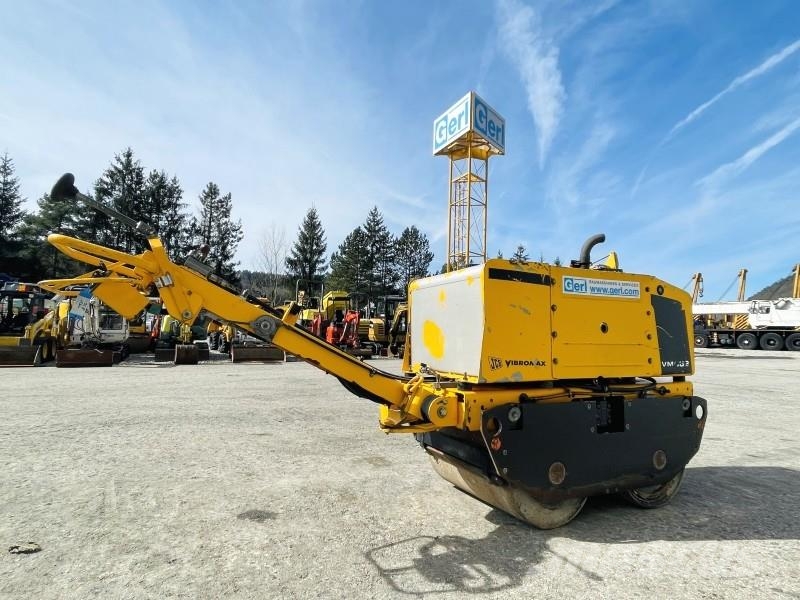 JCB Vibromax Duplex VMD 62 Bugseret vibrationstromle
