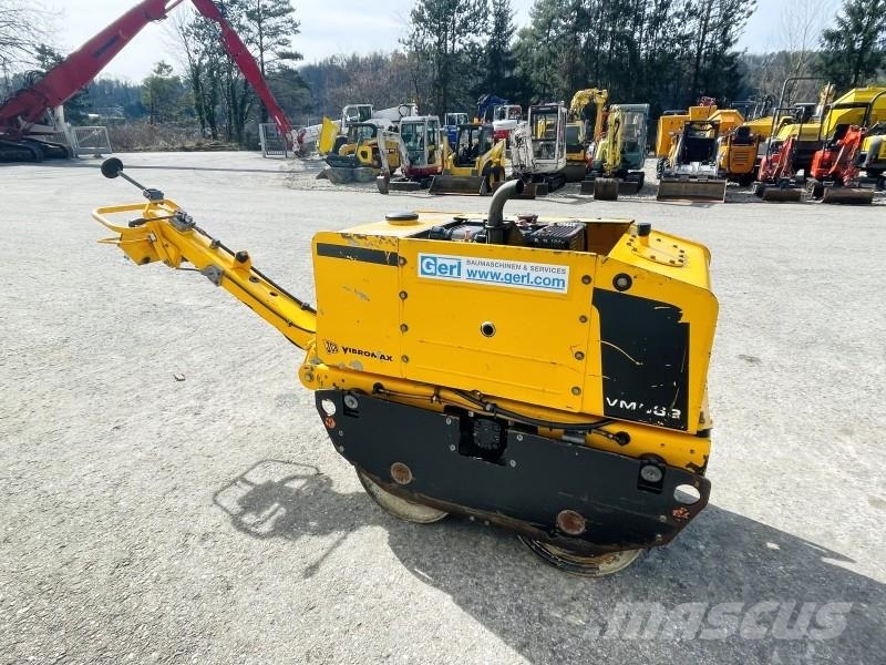 JCB Vibromax Duplex VMD 62 Bugseret vibrationstromle