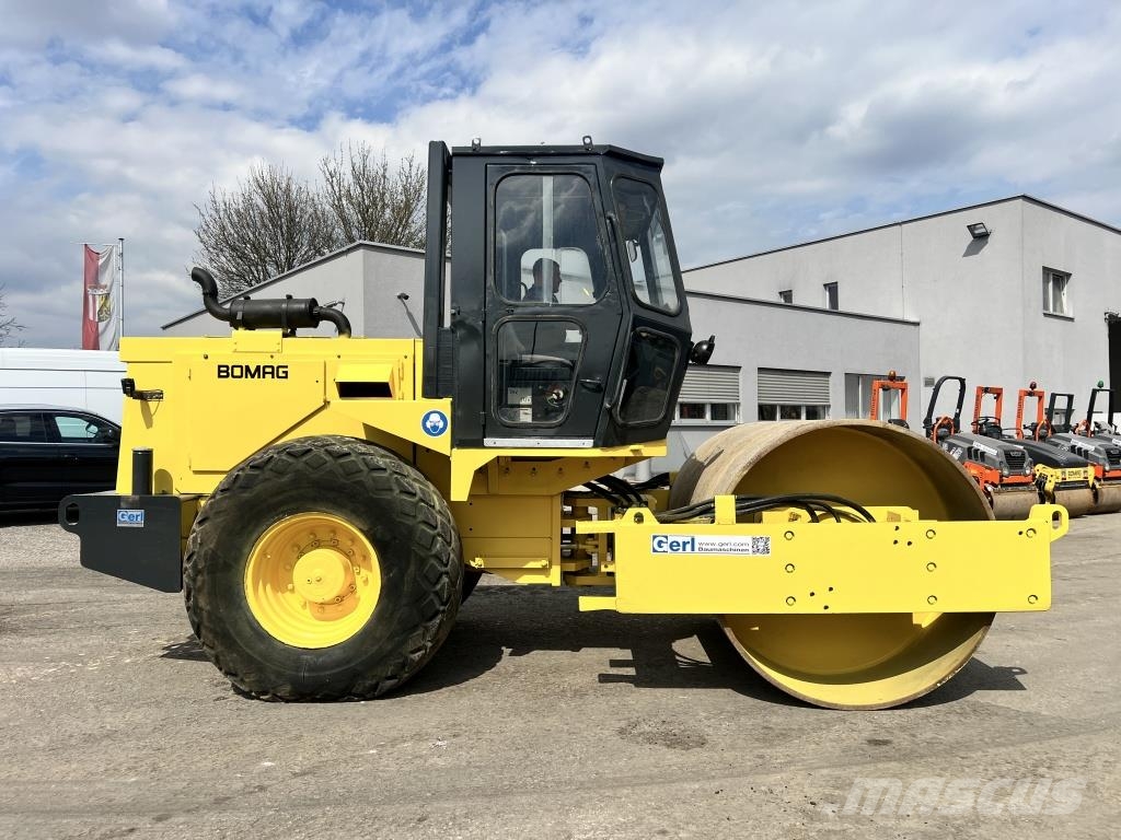 JCB Vibromax W 1402 D Valsetog