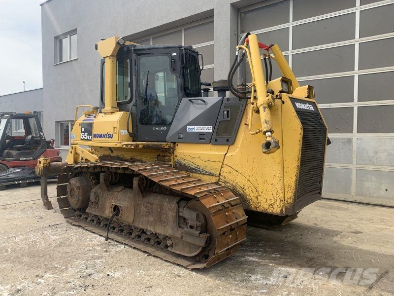 Komatsu D 65 EX-15 Bulldozer