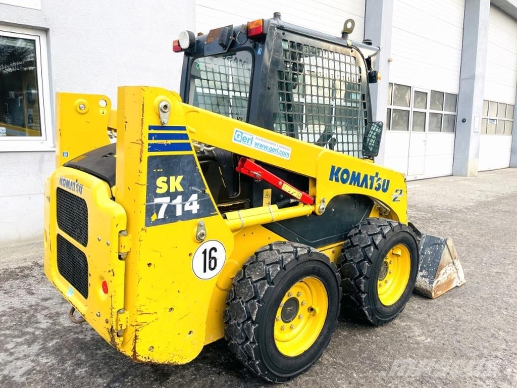 Komatsu SK714 Skid steer loderler
