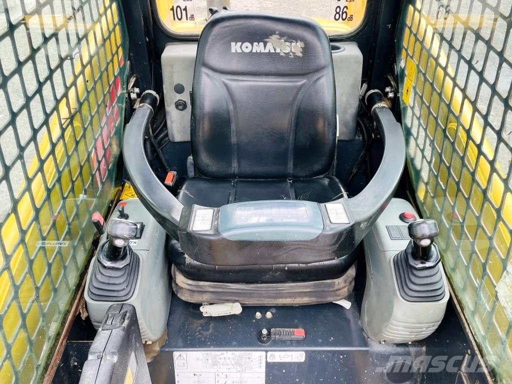 Komatsu SK714-5 لوادر انزلاقية التوجيه