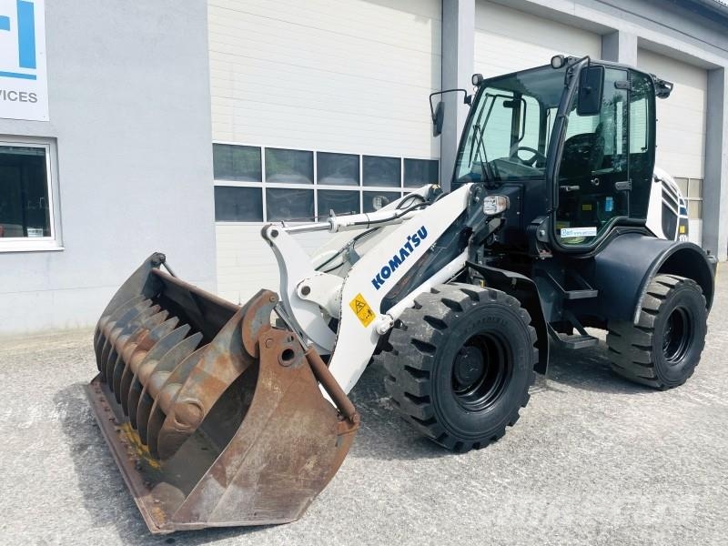 Komatsu WA100M-7 Rataslaadurid