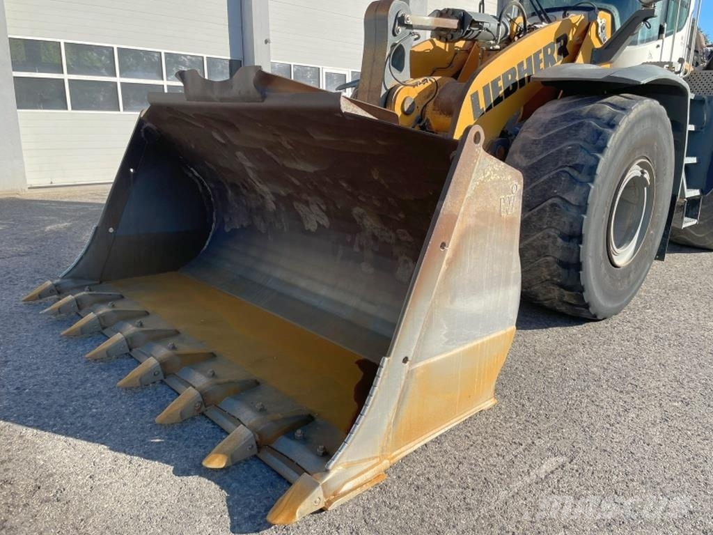 Liebherr L576 Radlader