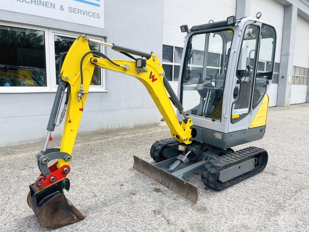 Neuson ET16 حفارات صغيرة أقل من 7 طن (حفارات صغيرة)