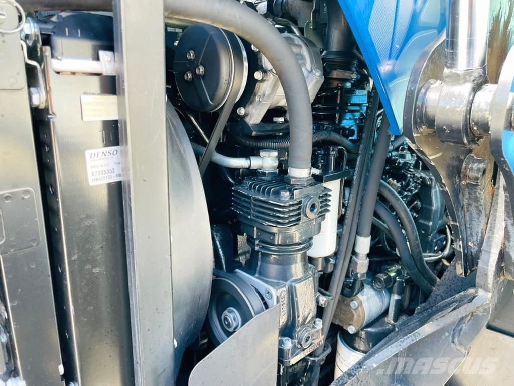 New Holland T5060 Otros camiones