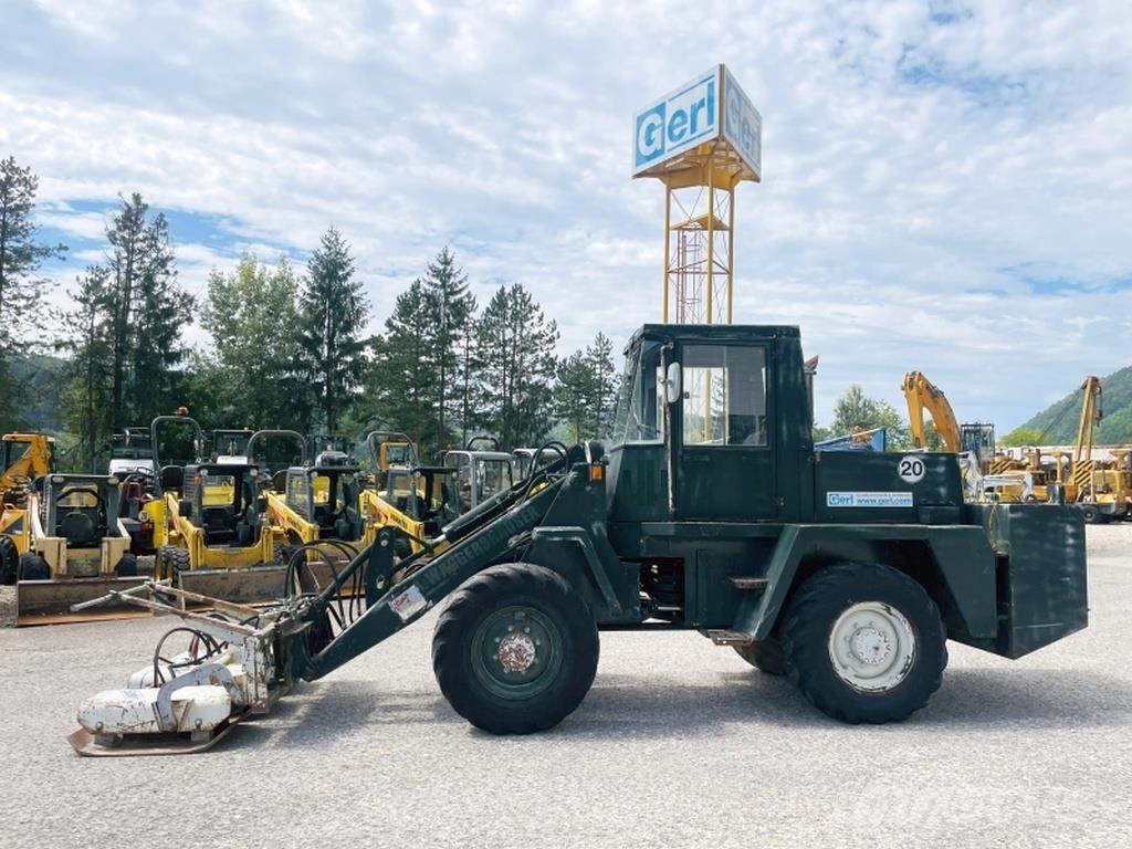 Schaeff ZL8 轮式装载机