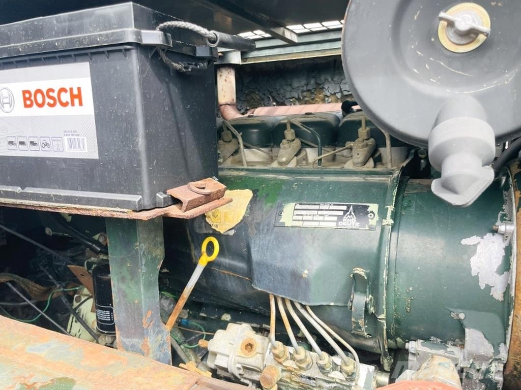 Schaeff ZL8 轮式装载机