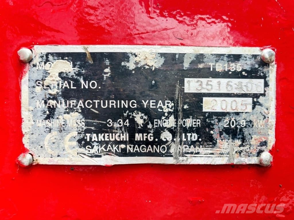 Takeuchi TB135 Miniescavadeiras < 7t (Mini escavadeiras)
