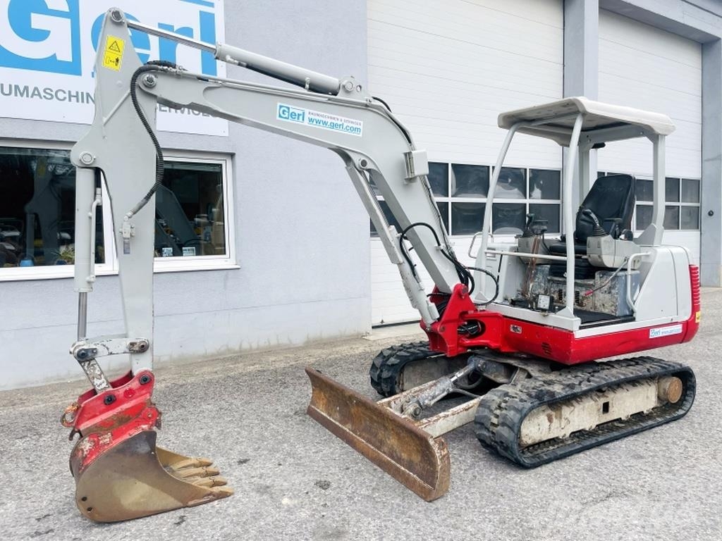 Takeuchi TB135 Miniescavadeiras < 7t (Mini escavadeiras)