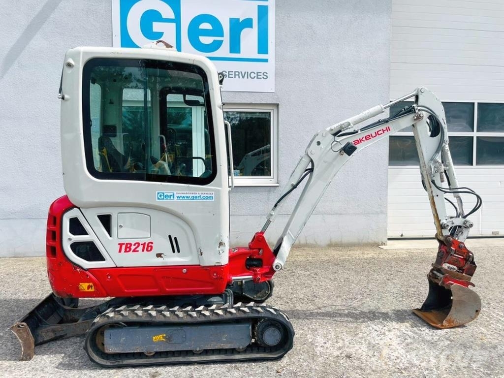 Takeuchi TB216 Міні-екскаватори < 7т