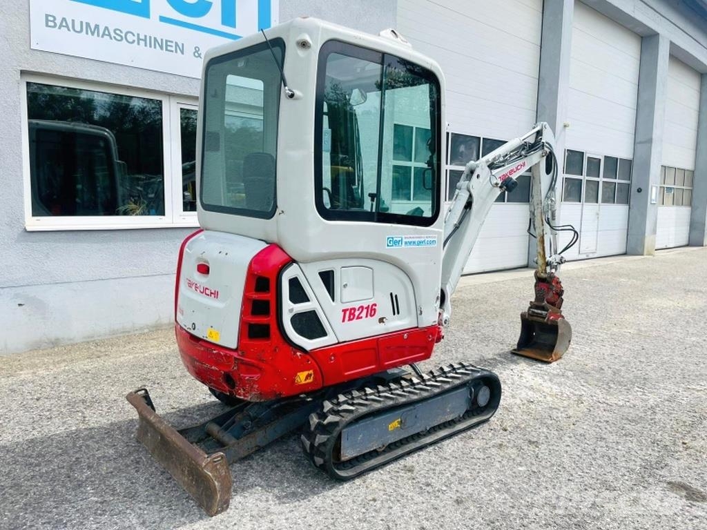 Takeuchi TB216 Міні-екскаватори < 7т