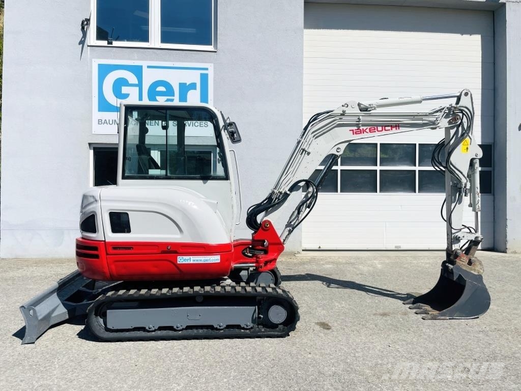 Takeuchi TB240 Mini excavatoare < 7t