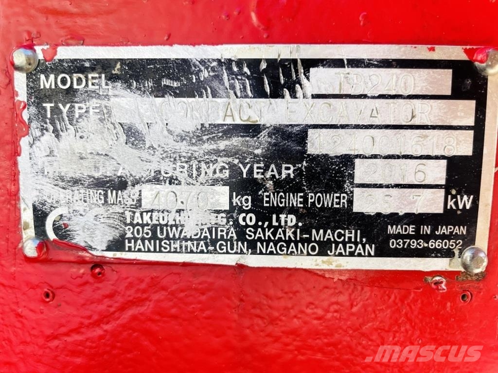Takeuchi TB240 Mini excavatoare < 7t