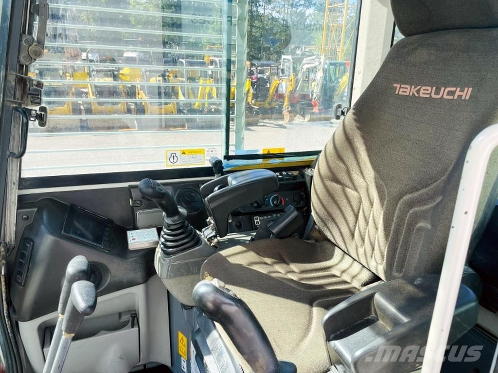 Takeuchi TB280FR Міні-екскаватори < 7т