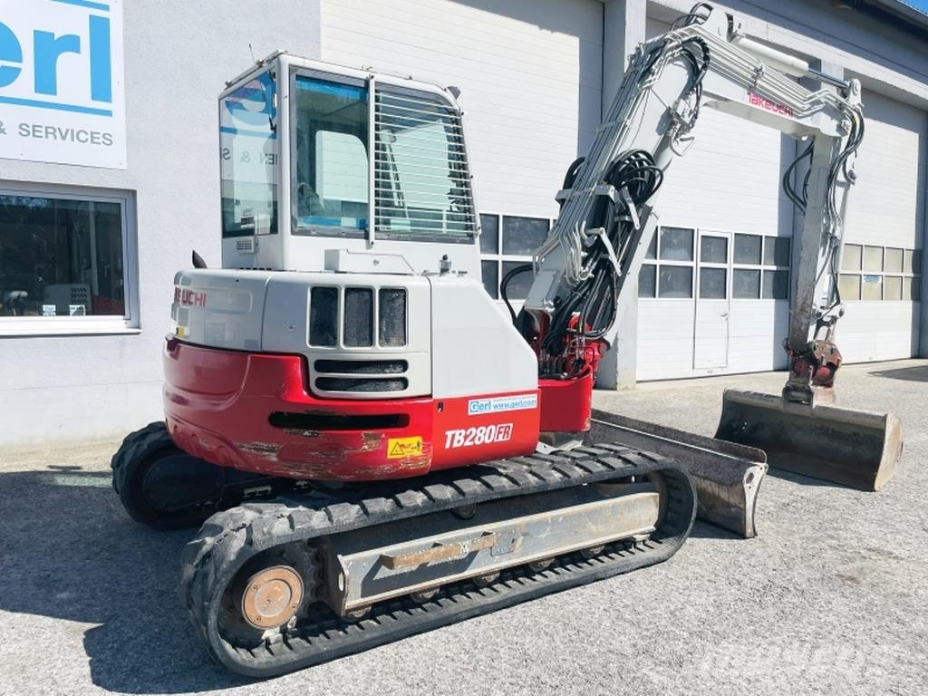 Takeuchi TB280FR Міні-екскаватори < 7т