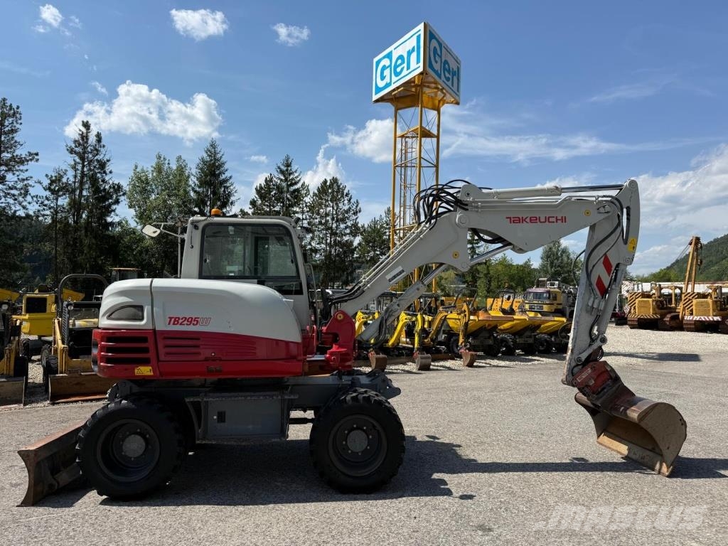 Takeuchi TB295W-V Excavadoras de ruedas