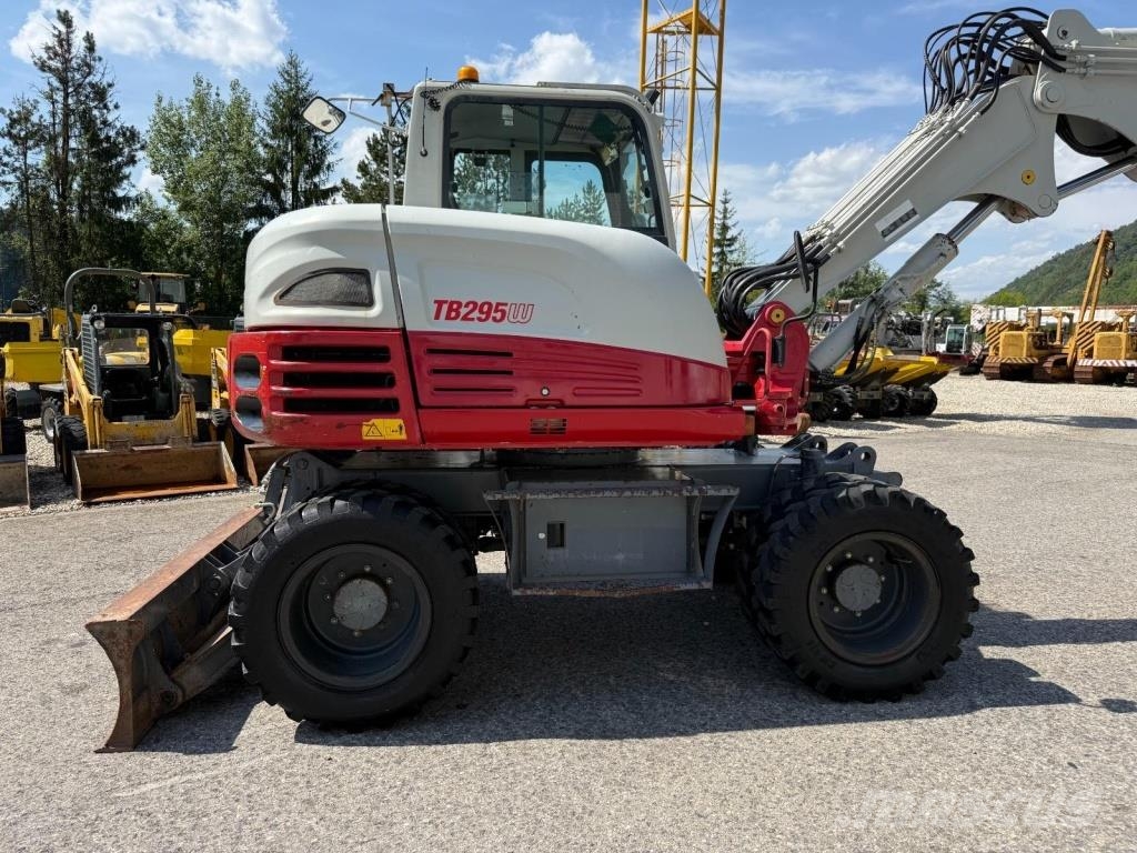 Takeuchi TB295W-V Excavadoras de ruedas